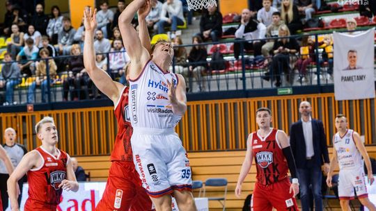 Koszykarze HydroTrucku Radom zagrają ze Startem II Lublin dla Nikodema!