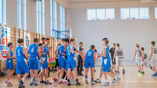 Koszykarze Piotrówki Radom awansowali do finałów mistrzostw Polski U13!