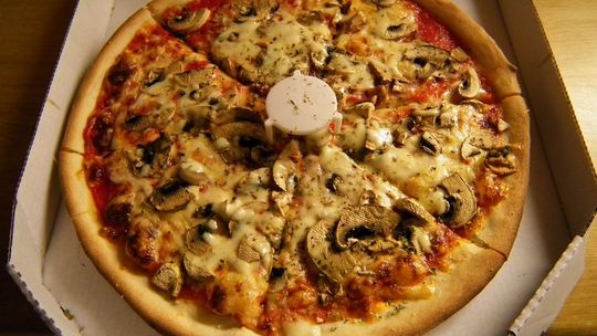 Kozienice. Dostarczał pizzę z promilami