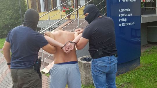 Kozienice. Poszukiwała go policja, ukrywał się w namiocie