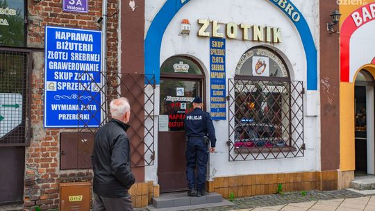 Kradzież u jubilera przy ul. Wałowej 