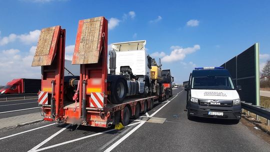 "Krokodyle" aż łapali się za głowy. Opony groziły wystrzałem!