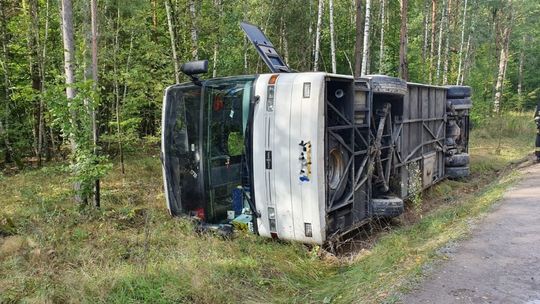 Królewskie Źródła. Wypadek autokaru z dziećmi