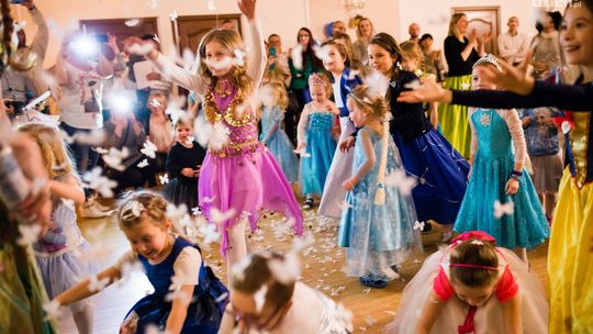 Królowa Zima w Stowarzyszeniu Karuzela