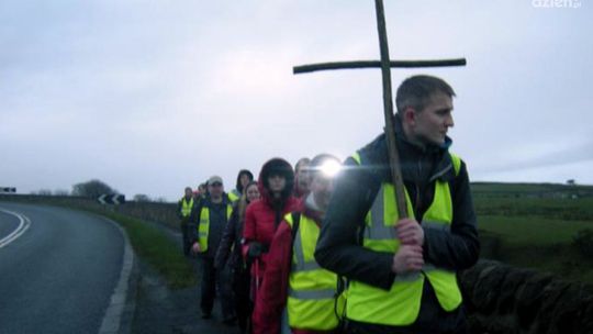ks Artur Chruślak - rozmowa w studiu lokalnym Radia Rekord