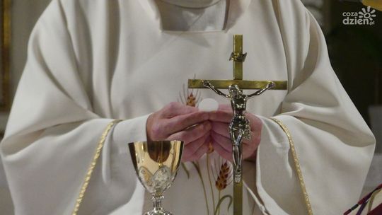 Ksiądz wykorzystywał młode osoby? Sprawa w prokuraturze