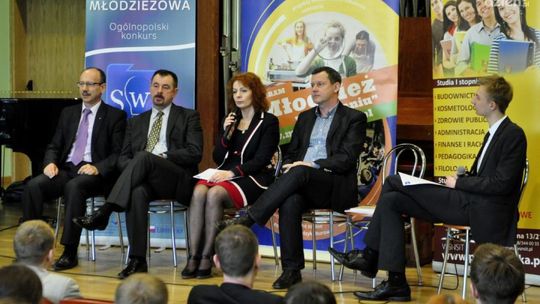 Kto jest prezydentem miasta? Młodzi nie wiedzą Kto jest prezydentem miasta? Młodzi nie wiedzą