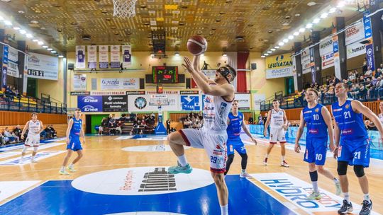 Kup bilet na środowy mecz HydroTrucku Radom
i zapełnij halę MOSiR-u