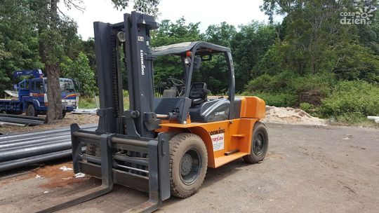 Kurs na wózki widłowe – ważne szkolenie dla pracowników magazynów