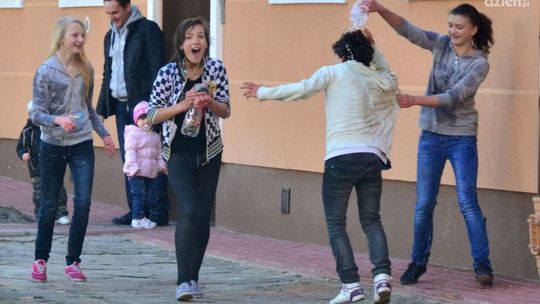 Lany poniedziałek. Policja ostrzega