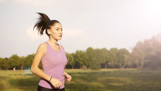 Lato na sportowo – jak zacząć biegać?