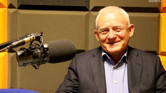 Leszek Miller - rozmowa w studiu lokalnym Radia Rekord