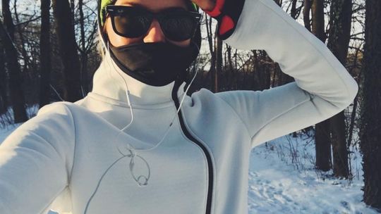 Lewandowska: Podporządkowuje się karierze męża.