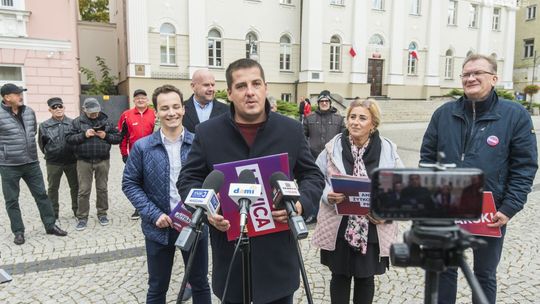 Lewica straszy polityków PiS Trybunałem Stanu