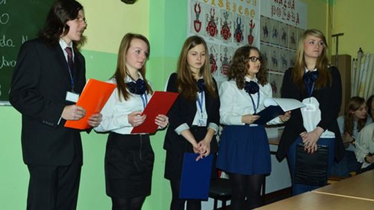 Liceaści z II LO im. M. Konopnickiej "mają haka na raka"