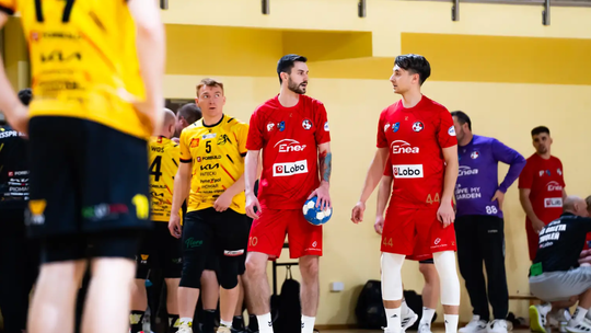 Lider i Orlęta powalczą w derbowym starciu