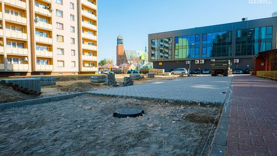 Limanowskiego 80. Parking do końca kwietnia?