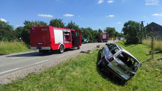 Lipsko. Wypadek samochodowy w Daniszowie