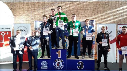 Lisek mistrzem Polski w zapasach wśród młodzików