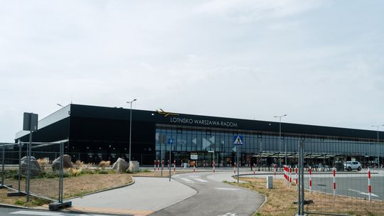 Lotnisko Warszawa–Radom wciąż pozostaje zamknięte