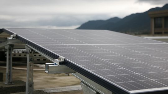 MAAT4 – kompleksowe realizacje farm fotowoltaicznych w Polsce