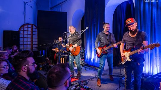 Maciej Balcar elektrycznie i energicznie w radomskiej Łaźni