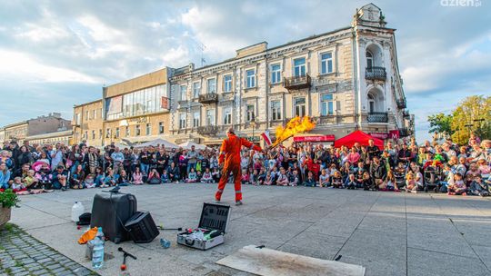 Magia i iluzja na radomskim deptaku