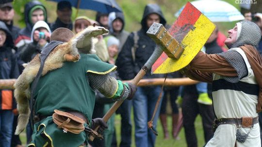 Majówkowy rozkład jazdy