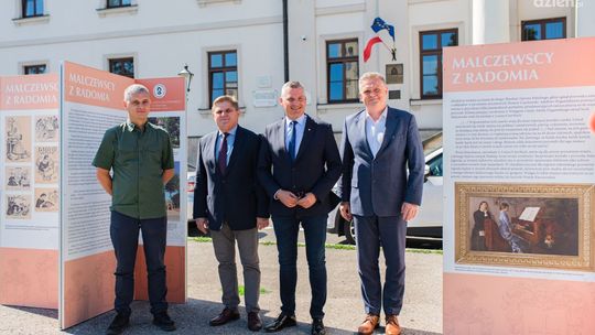 "Malczewscy z Radomia" na planszach