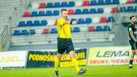 Marcin Szczerbowicz poprowadzi mecz Radomiaka z Puszczą Marcin Szczerbowicz poprowadzi mecz Radomiaka z Puszczą
