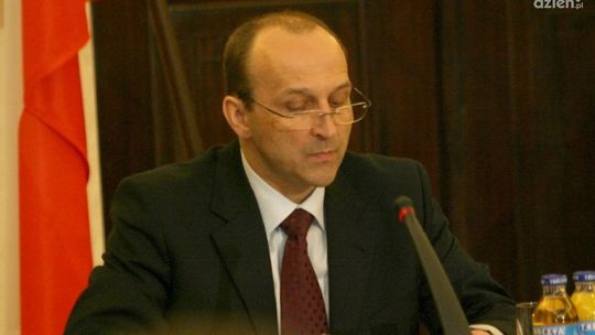 MARCINKIEWICZ BEZ KRĘGOSŁUPA?