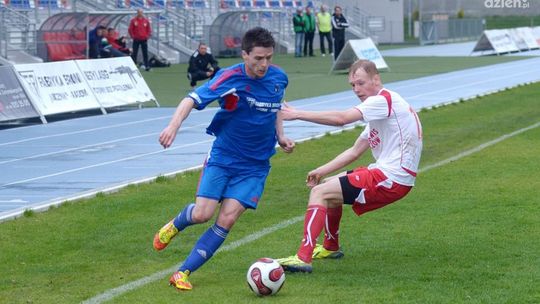 Mariusz Marczak zostaje w Broni