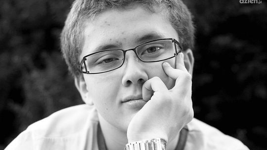 Matka Macieja Mieśnika pobita w sądzie?