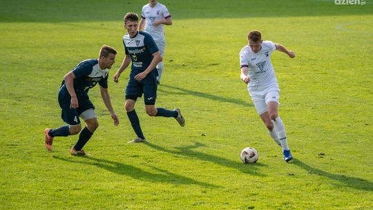 Mecz podrażnionych drużyn w trzeciej lidze