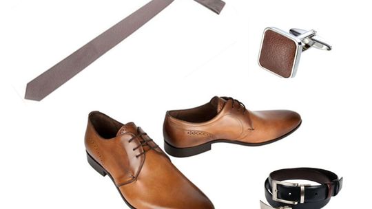 Mężczyzna na ślub  - moc dodatków