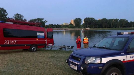 Mężczyzna zniknął pod wodą nad zalewem na Borkach. Odnaleziono ciało poszukiwanego