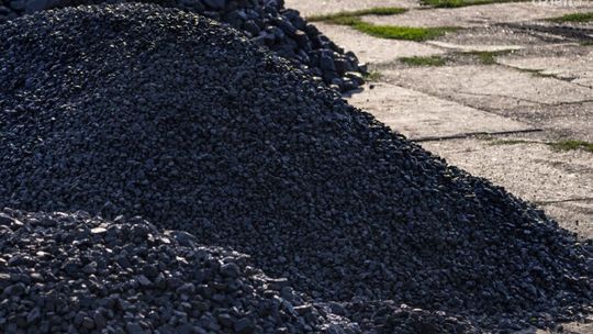 Miasto kontynuuje sprzedaż węgla