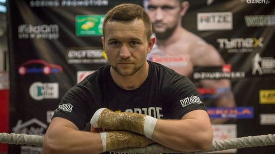 Michał Żeromiński powalczy w październiku na gali w Łomiankach