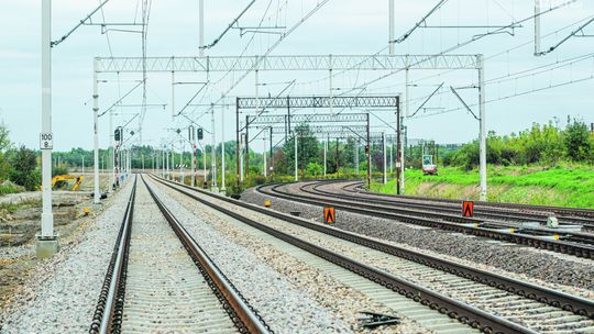 Między Radomiem a Radzicami wymienią sieć trakcyjną