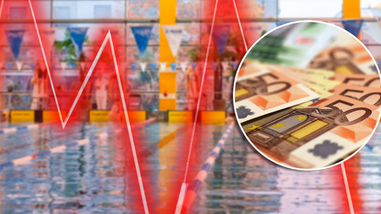 Miejskie pływalnie kosztują miliony. Radny pyta, miasto odpowiada liczbami