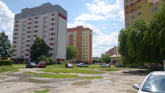Mieszkańcy Borek walczą o parking przy Pawiej