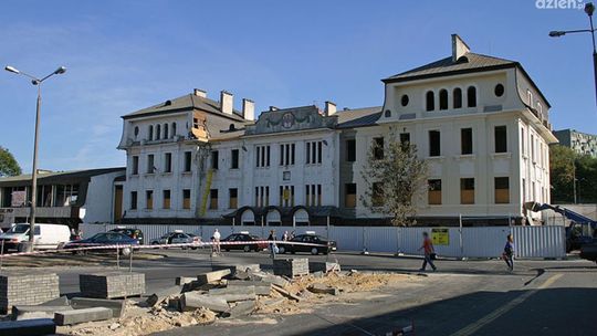 Mieszkańcy Radomia mają dość remontu dworca