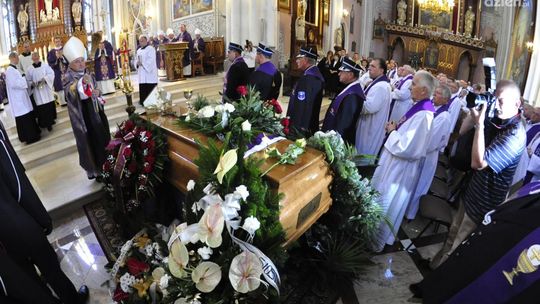 Mieszkańcy Radomia pożegnali biskupa Siczka