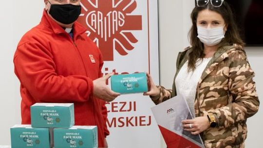 Milion maseczek przekazany