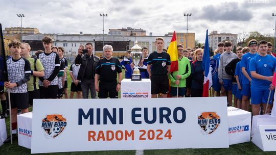 Mini Euro 2024 rozpoczęte. Rywalizuje 14 drużyn ze szkół podstawowych