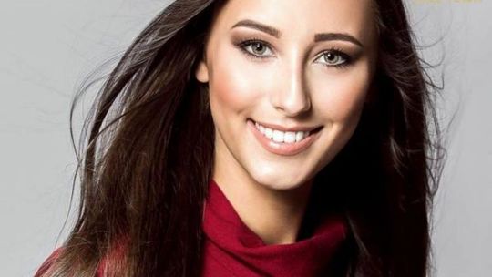 Miss Polski w drogowym patrolu