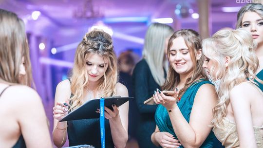 Miss Studniówek 2023. Kto ma najwięcej głosów?