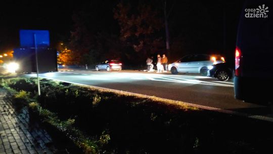 Młodocin Większy. Potrącenie pieszego 