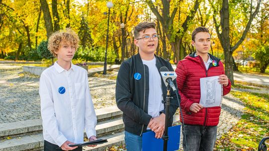 Młodzi Nowocześni obwiniają rząd za inflację. Domagają się dymisji rządu