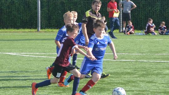 Młodzi piłkarze uczcili Bohaterów Radomskiego Czerwca